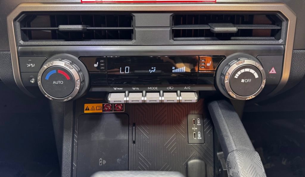 Certified 2025 Toyota 4Runner TRD Off-Road AWD/4WD image 37