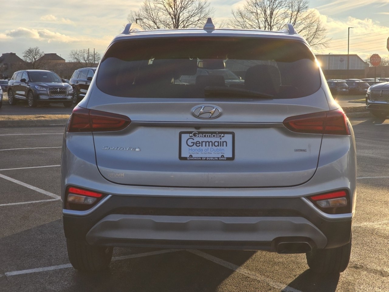 Used 2020 Hyundai Santa Fe SEL w/ Convenience Package image 16