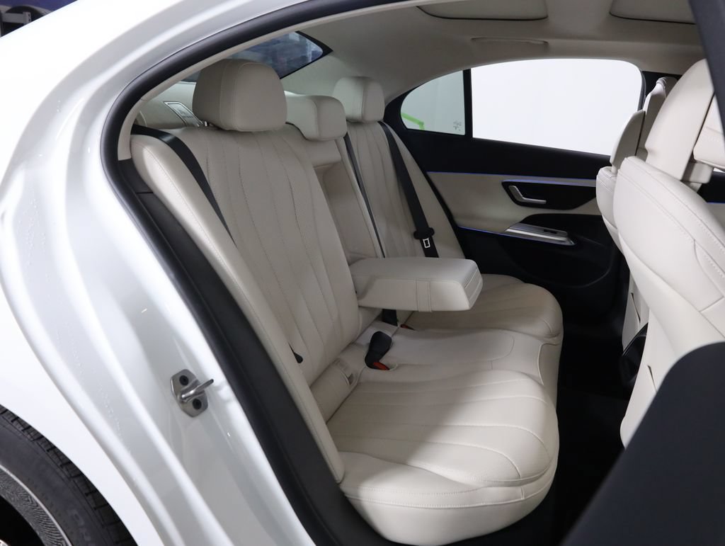 Certified 2025 Mercedes-Benz E 450 4MATIC Sedan image 43