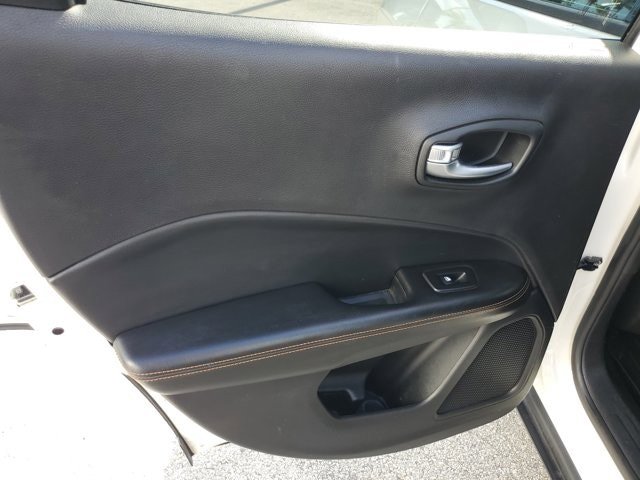 Certified 2019 Jeep Compass Limited FWD image 20