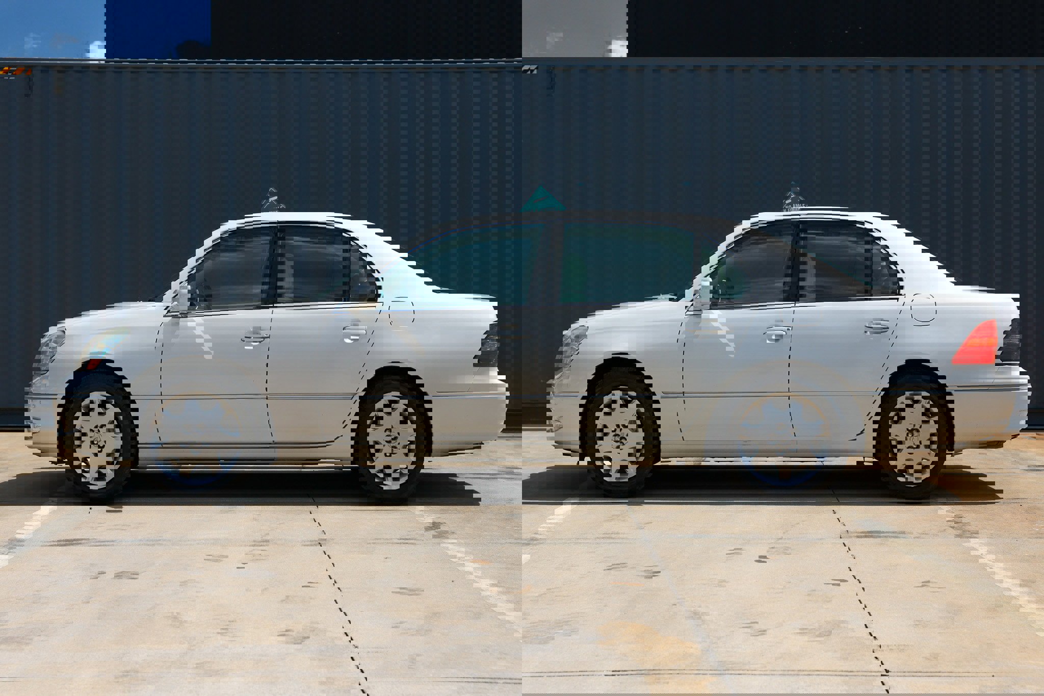 Used 2002 Lexus LS 430 image 38