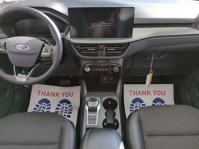 New 2025 Ford Escape SE w/ Class II Trailer Tow Package image 13