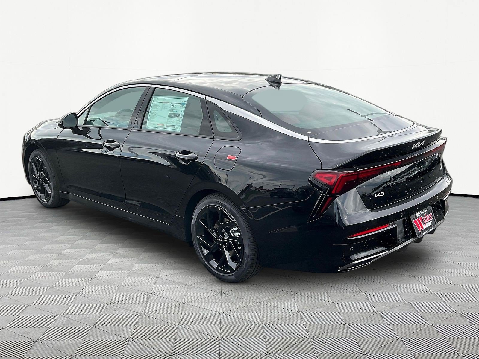 New 2027 Kia K5 GT-Line image 4