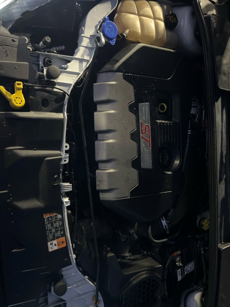 Used 2017 Ford Focus ST image 41