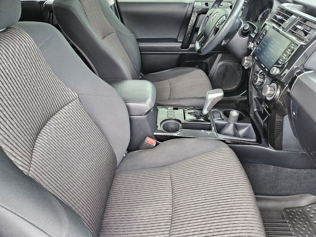 Used 2022 Toyota 4Runner TRD Off-Road image 11