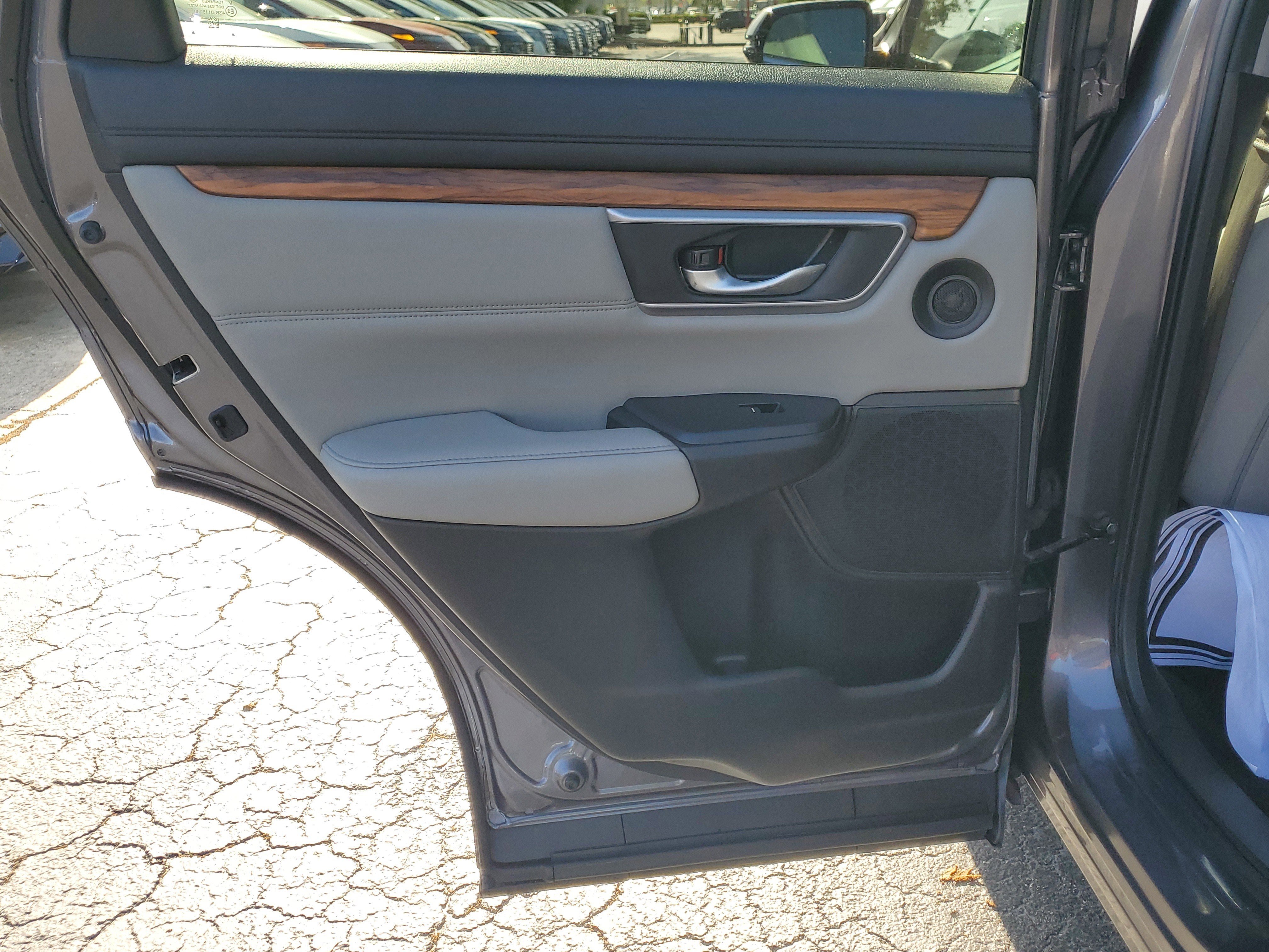 Used 2018 Honda CR-V EX-L image 11