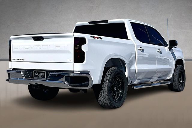 Used 2026 Chevrolet Silverado 1500 LT AWD/4WD image 2
