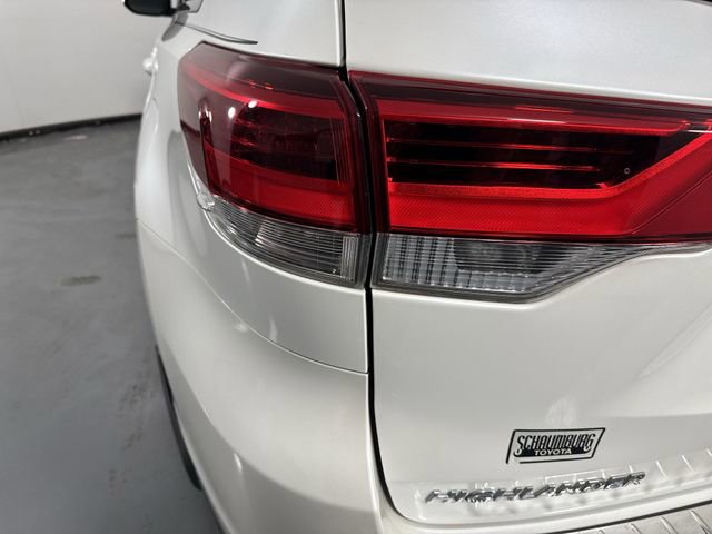 Used 2017 Toyota Highlander XLE image 33