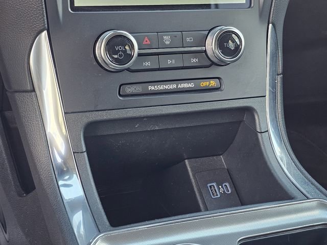 Certified 2024 Ford Edge Titanium image 20