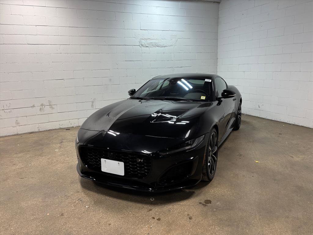 New 2024 Jaguar F-TYPE R image 2