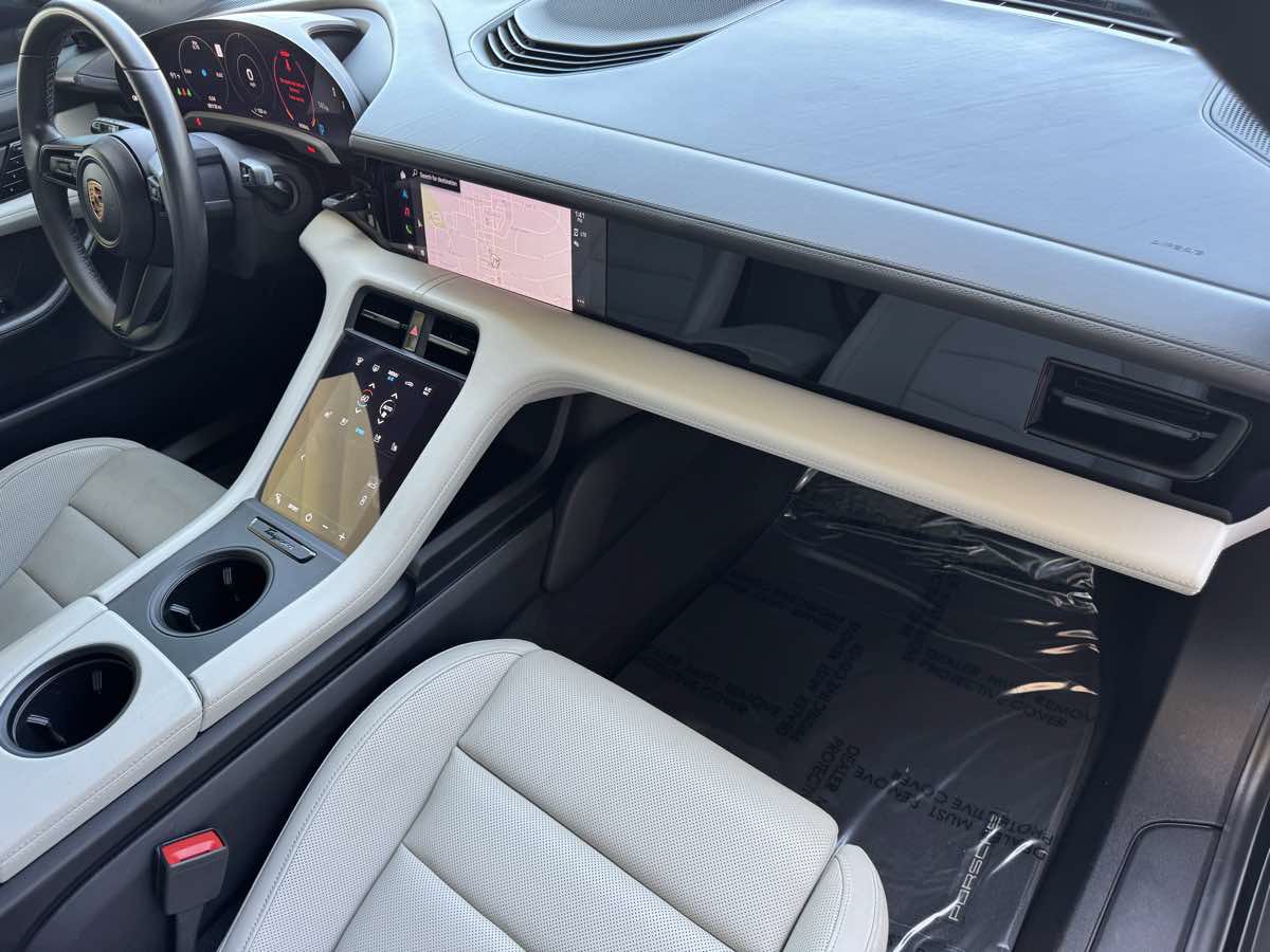 Used 2021 Porsche Taycan RWD image 23