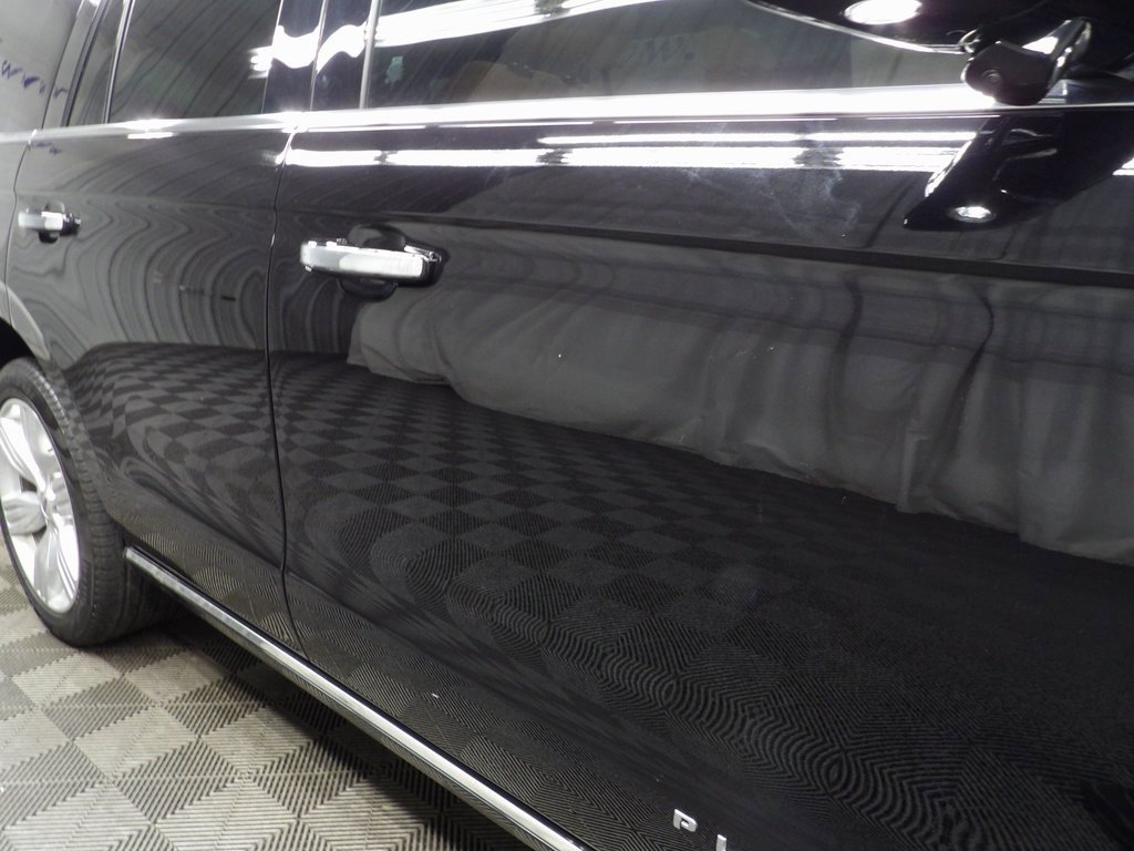 Used 2024 Ford Expedition Platinum image 28