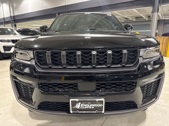 New 2026 Jeep Grand Cherokee L Limited w/ Limited Altitude Package AWD/4WD video 2