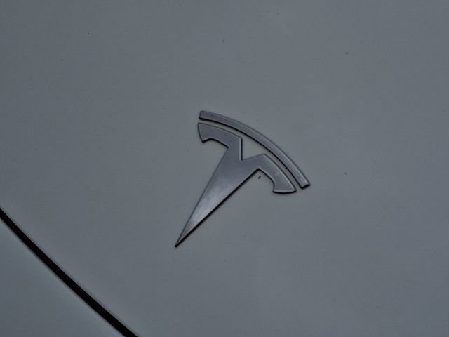 Used 2020 Tesla Model 3 Standard Range Plus image 34