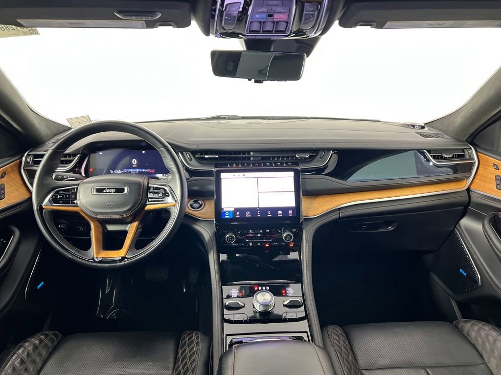 Used 2022 Jeep Grand Cherokee Summit image 14