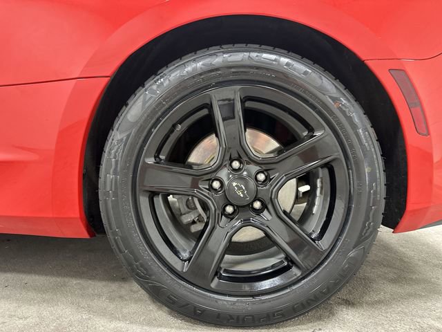 Used 2022 Chevrolet Camaro LT RWD image 14