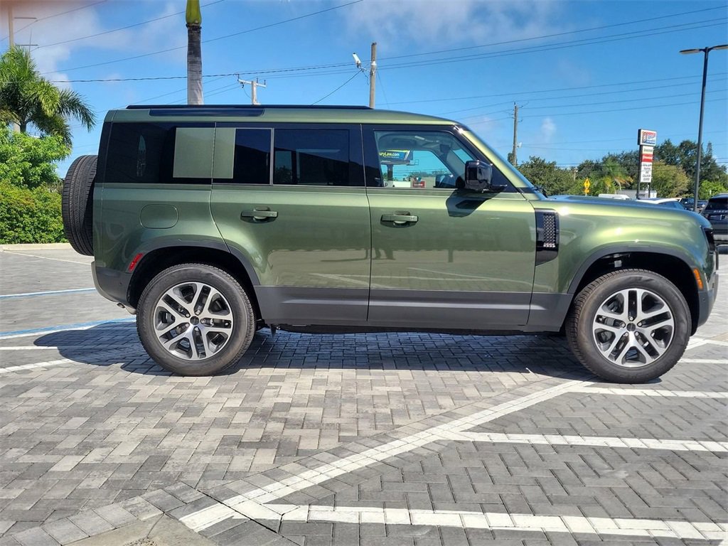 New 2026 Land Rover Defender 110 S image 6