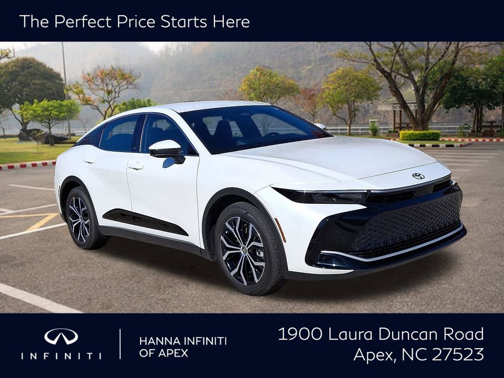 Used 2023 Toyota Crown XLE