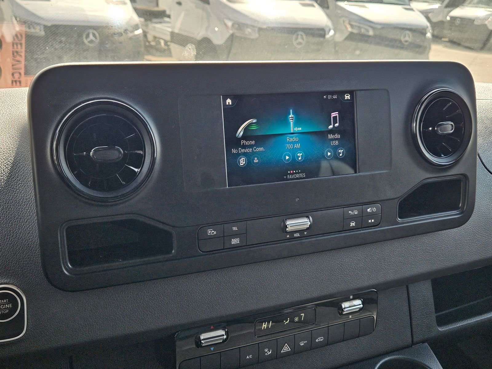 New 2024 Mercedes-Benz Sprinter 2500 image 26