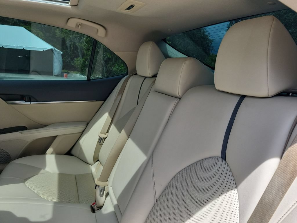 Used 2021 Toyota Camry XLE w/ Navigation Package FWD image 26