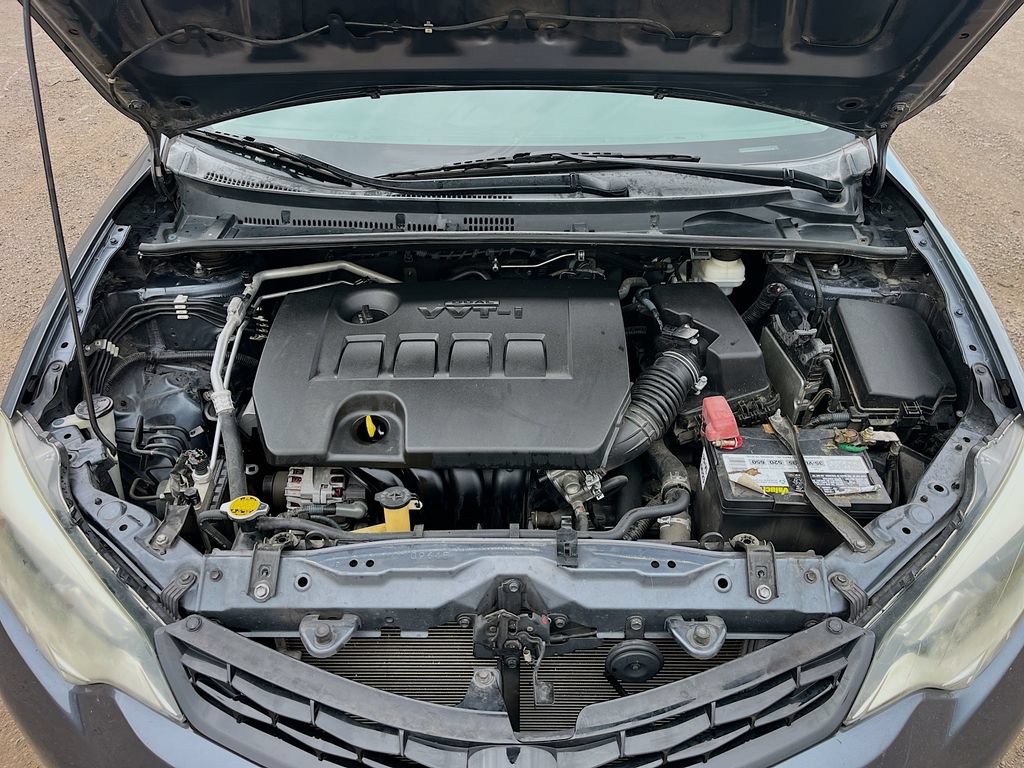 Used 2014 Toyota Corolla S FWD image 27