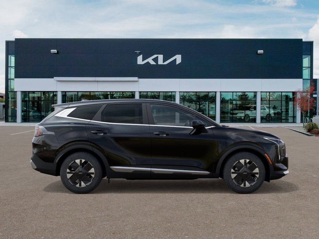 New 2026 Kia Sportage LX image 7