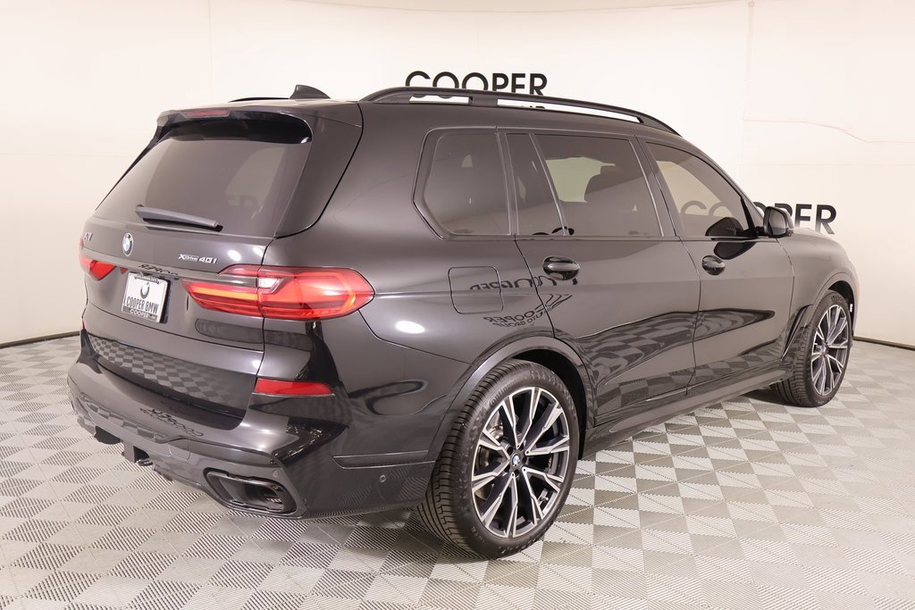 Used 2022 BMW X7 xDrive40i w/ M Sport Package image 24