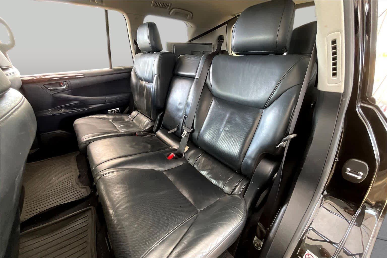 Used 2015 Lexus LX 570 4WD image 21