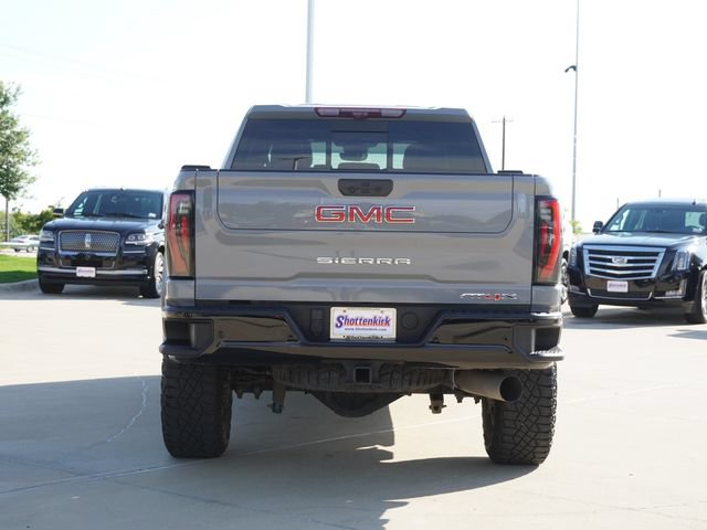Used 2025 GMC Sierra 2500 AT4X AWD/4WD image 8