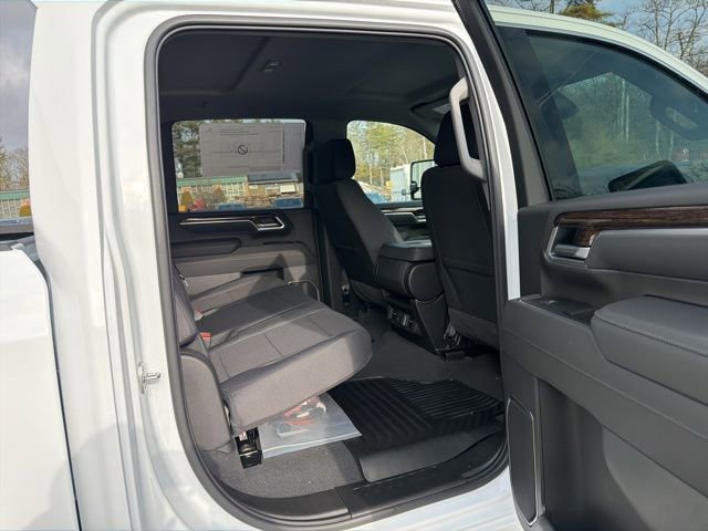 New 2026 GMC Sierra 3500 SLE w/ SLE Value Package image 16