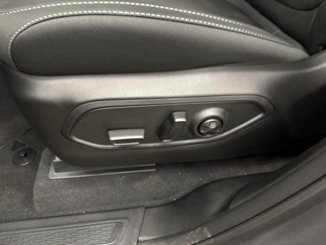 New 2025 Jeep Grand Cherokee Laredo X w/ Luxury Tech Group I image 16