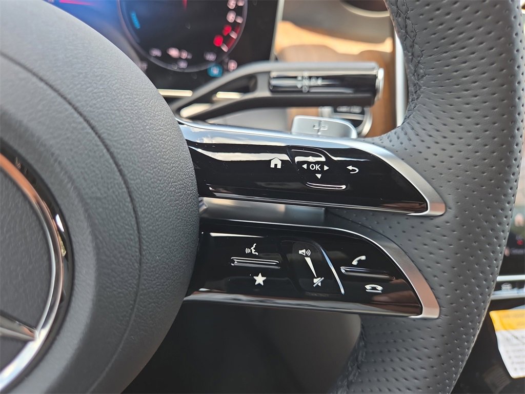 New 2025 Mercedes-Benz GLC 350e 4MATIC image 22