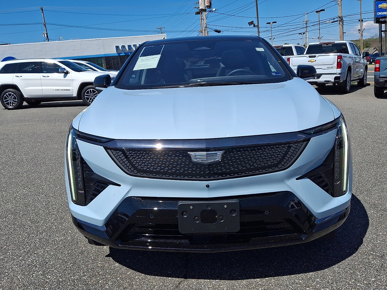 Used 2025 Cadillac Optiq Sport 1 AWD/4WD image 2