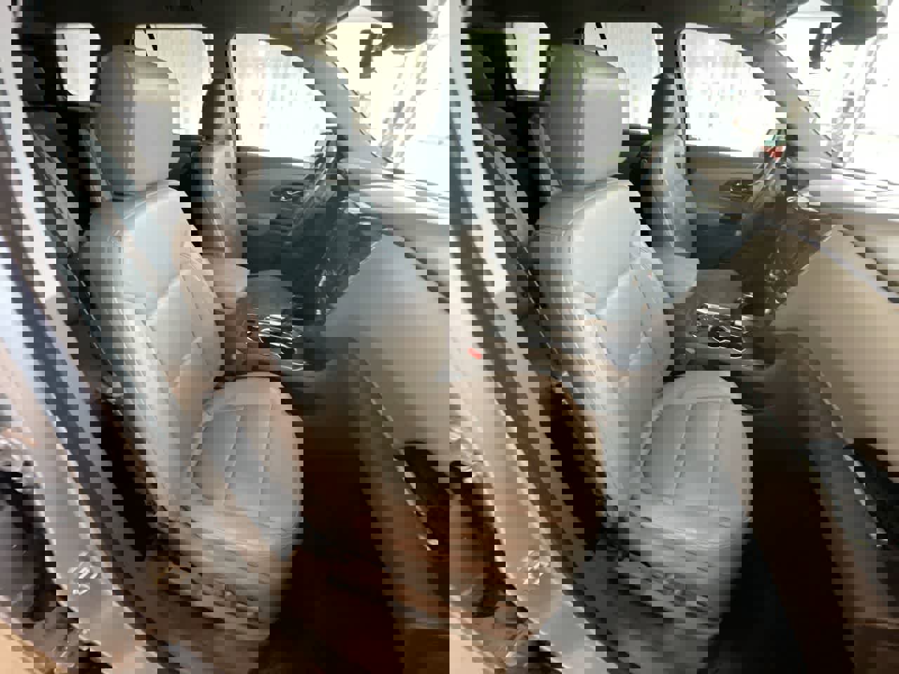 Used 2018 Chevrolet Traverse Premier w/ LPO, Floor Liner Package AWD/4WD image 25