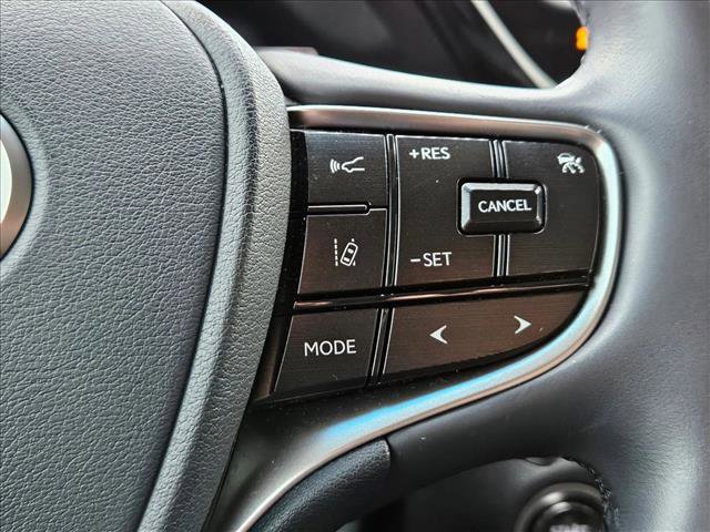 Used 2023 Lexus ES 250 w/ Premium Package AWD/4WD image 22