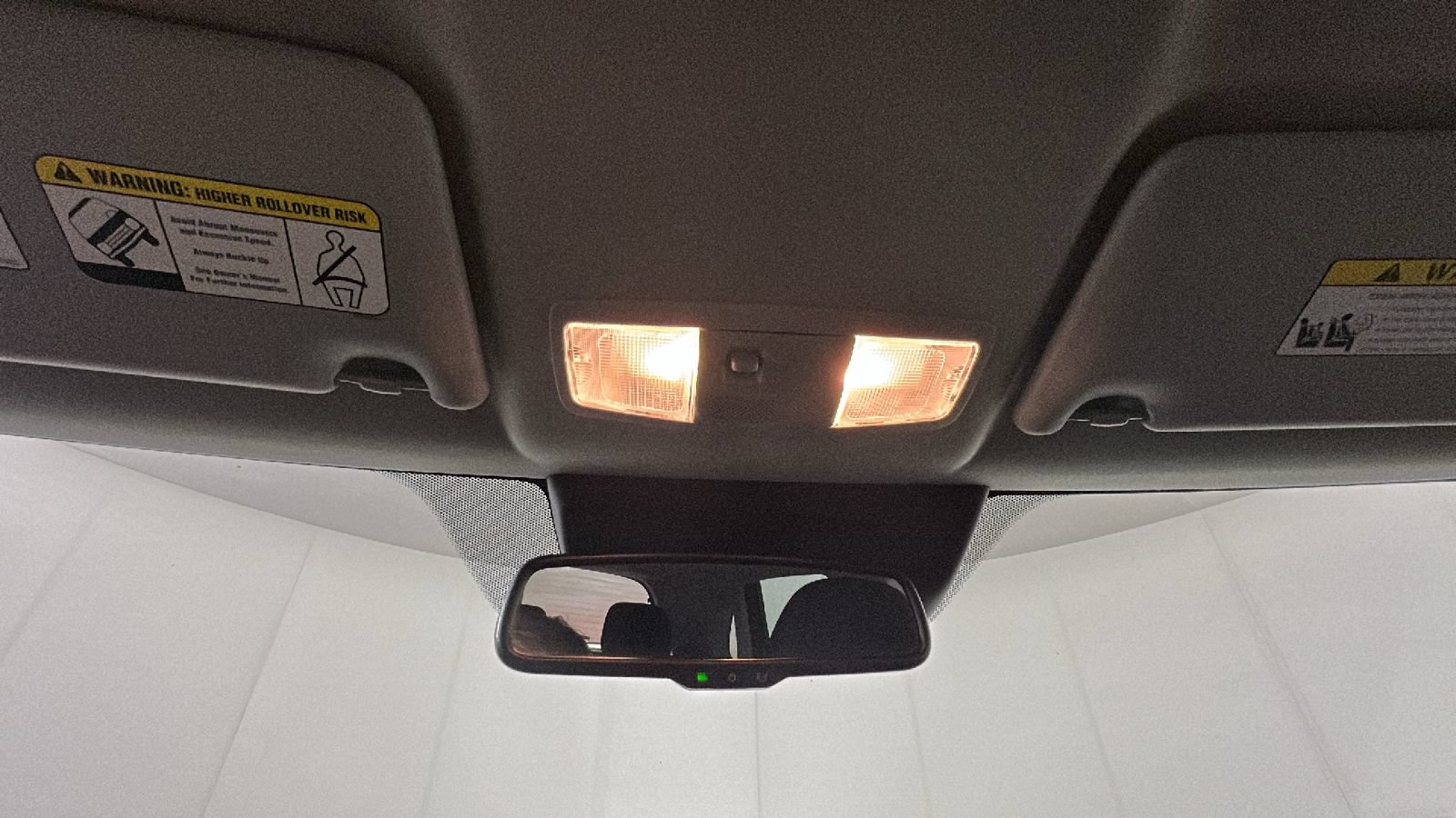 Used 2025 Mitsubishi Outlander Sport LE AWD/4WD image 26