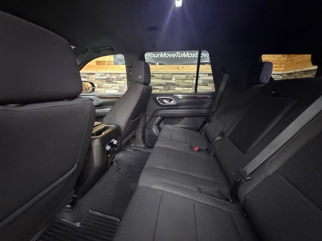 Used 2022 GMC Yukon SLE AWD/4WD image 41