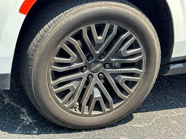 Used 2023 GMC Yukon Denali AWD/4WD image 11