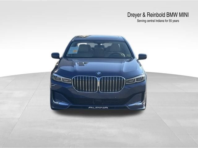 Used 2022 BMW ALPINA B7 xDrive w/ Luxury Rear Seating Package image 8