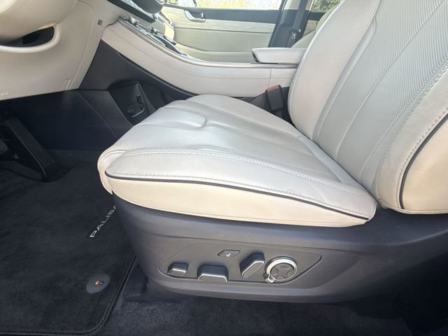 Used 2025 Hyundai Palisade Calligraphy FWD image 12