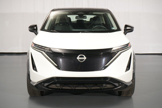 Used 2023 Nissan Ariya AWD image 6