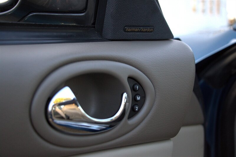 Used 1998 Jaguar XK8 Coupe RWD image 26