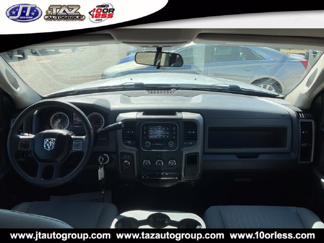 Used 2018 RAM 2500 Tradesman w/ Chrome Appearance Group AWD/4WD image 16