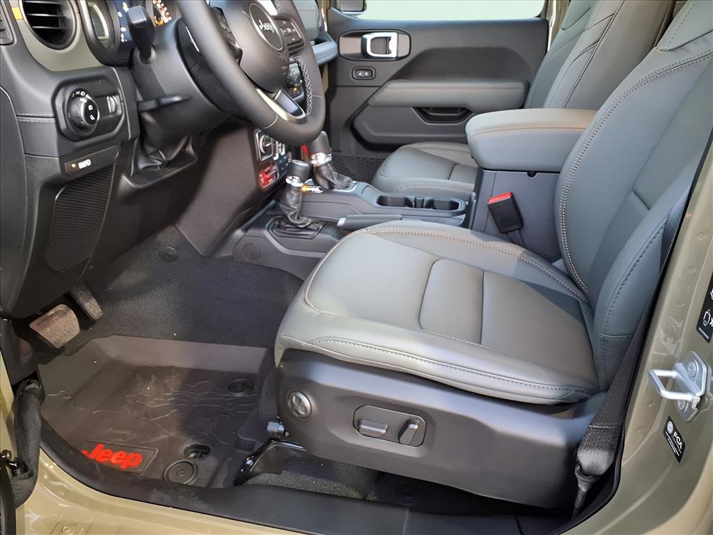 New 2026 Jeep Gladiator Mojave image 12