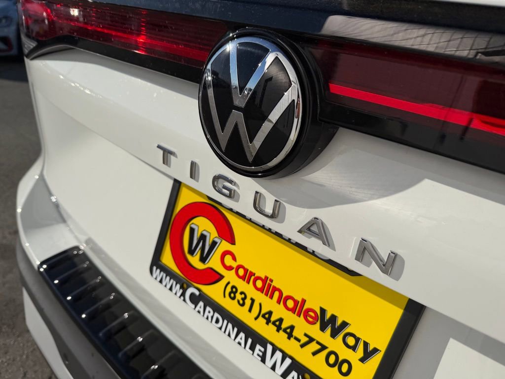 New 2026 Volkswagen Tiguan SE image 10