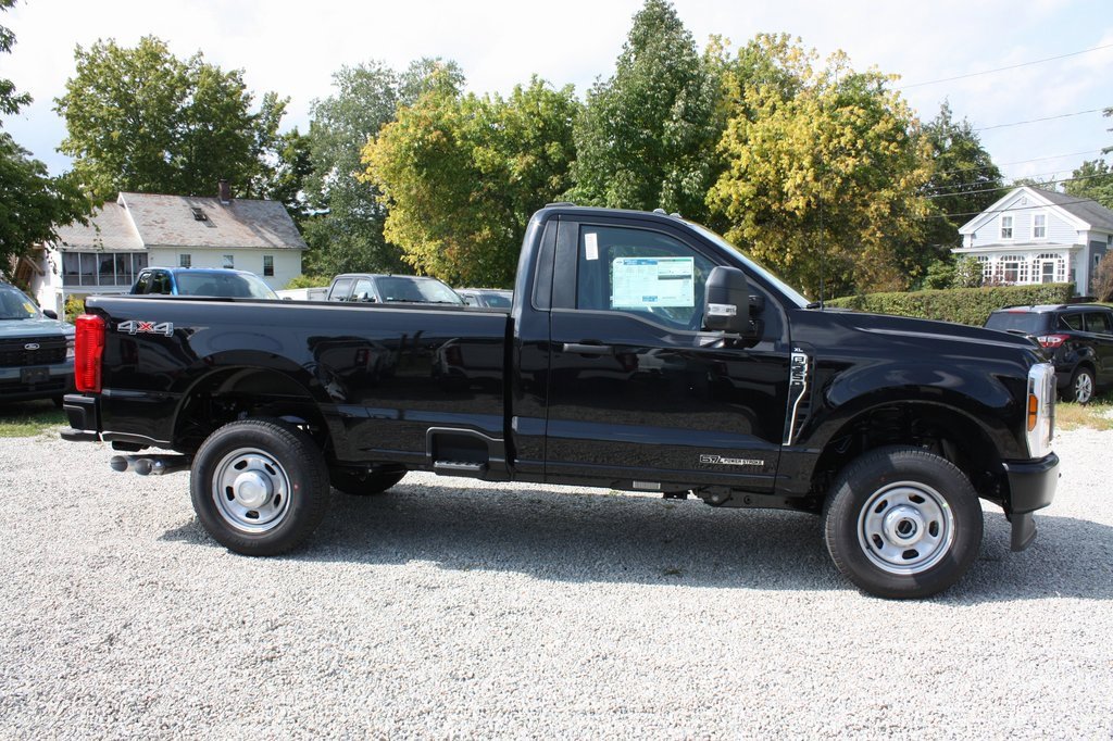 New 2026 Ford F350 XL image 4