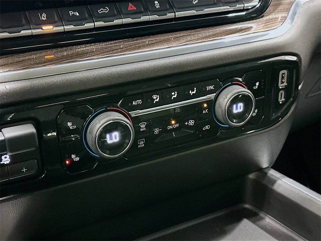 Used 2025 Chevrolet Silverado 2500 LT w/ Trail Boss Package image 16