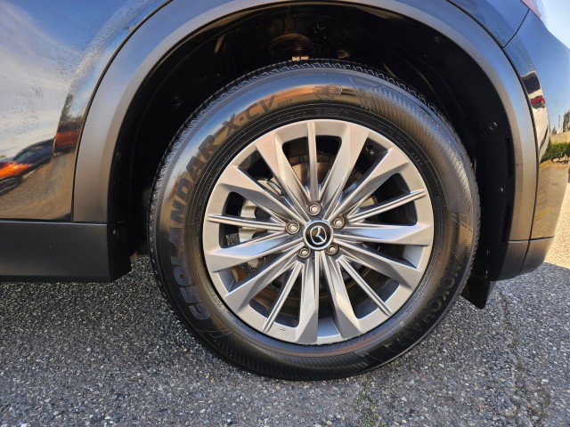 Used 2024 MAZDA CX-90 3.3 Turbo w/ Select Package AWD/4WD image 9