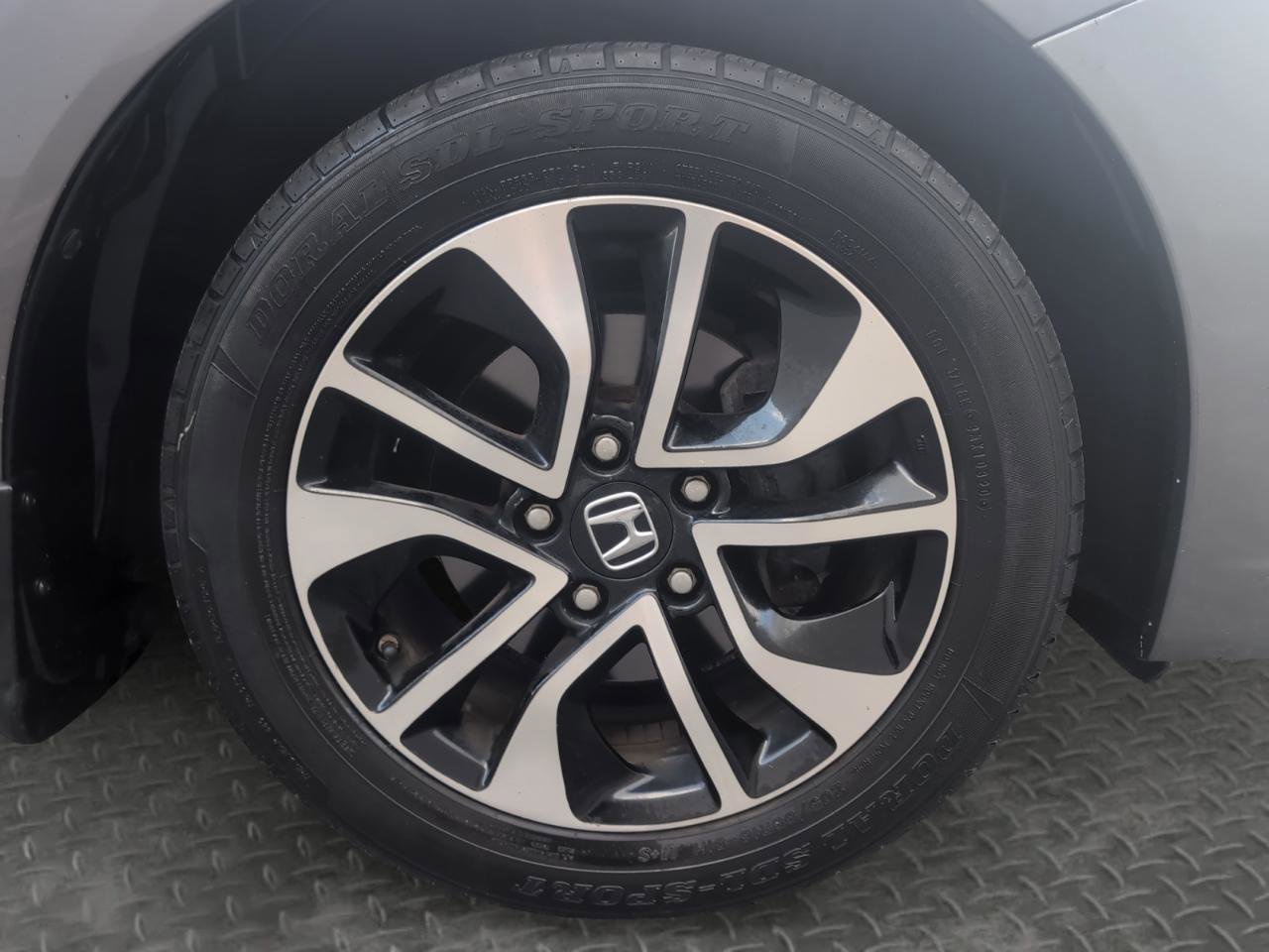 Used 2013 Honda Civic EX-L image 28