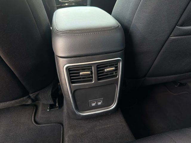 Used 2023 Chrysler 300 Touring w/ Sport Appearance Package RWD image 15